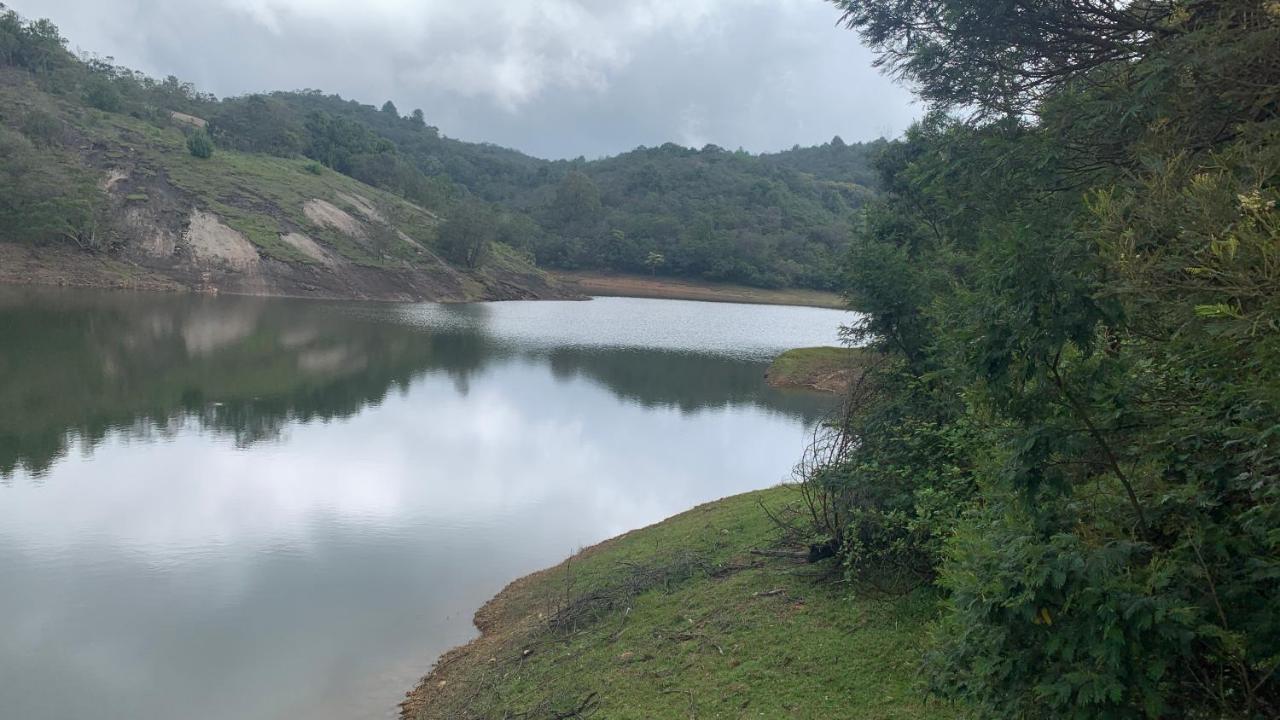 Jc Woodville Manor Kodaikanal Kültér fotó